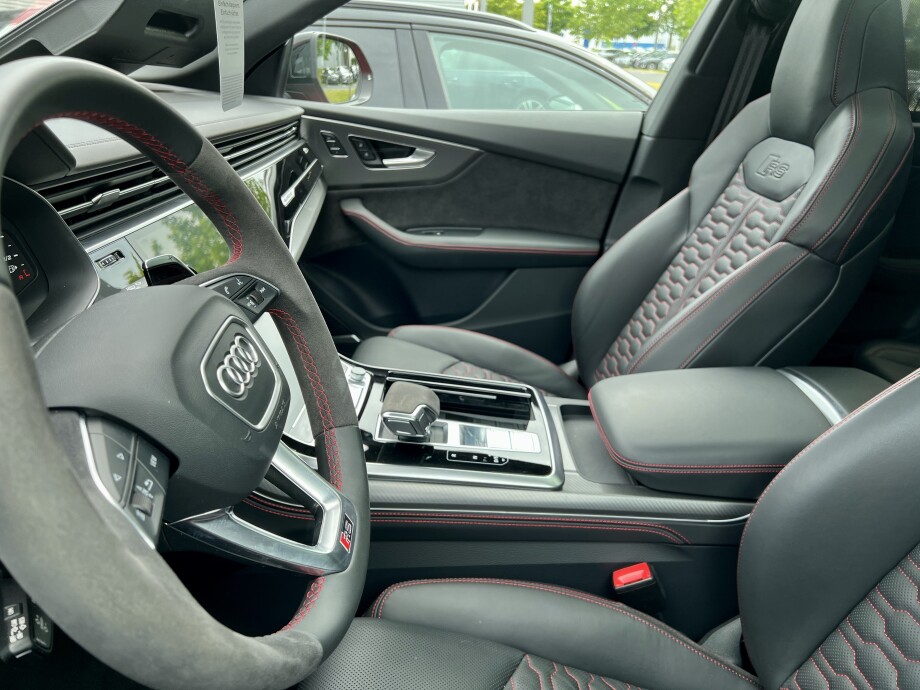 Audi RS Q8 4.0TFSI Hybrid 600PS Black-Paket Matrix З Німеччини (72017)