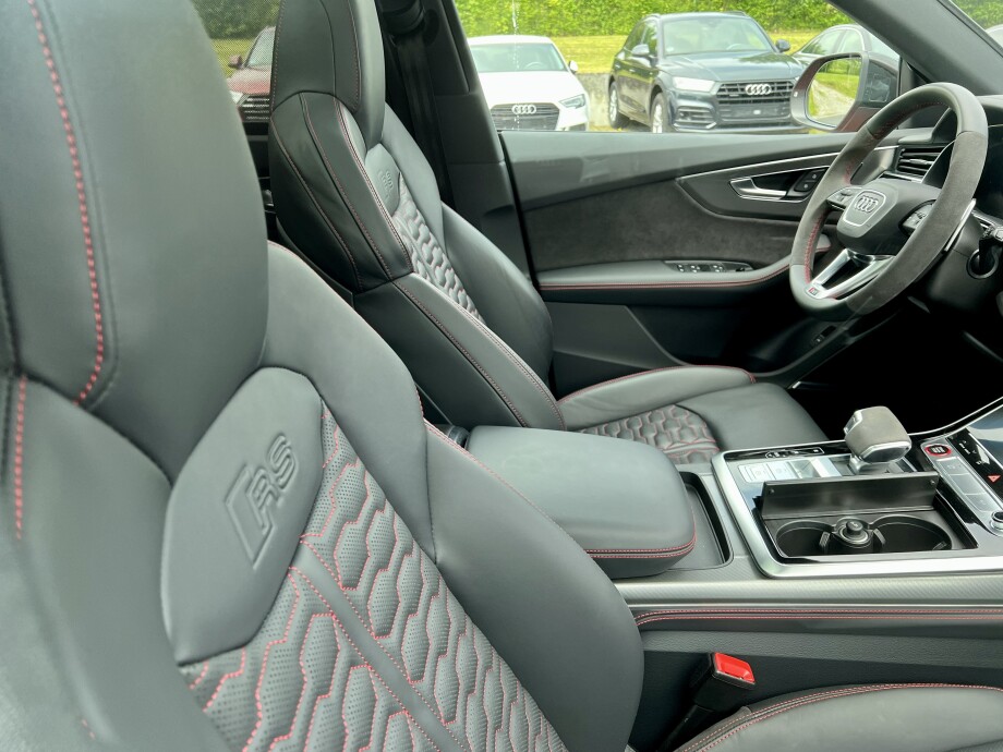 Audi RS Q8 4.0TFSI Hybrid 600PS Black-Paket Matrix З Німеччини (72013)
