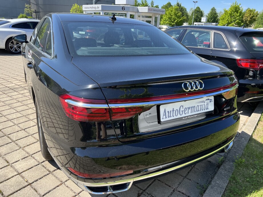 Audi A8  З Німеччини (72841)
