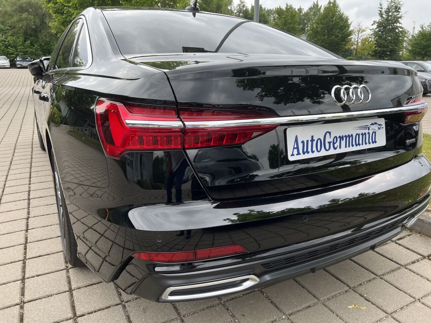 Audi A6 50TFSI 299PS S-Line Matrix Individual З Німеччини (74107)