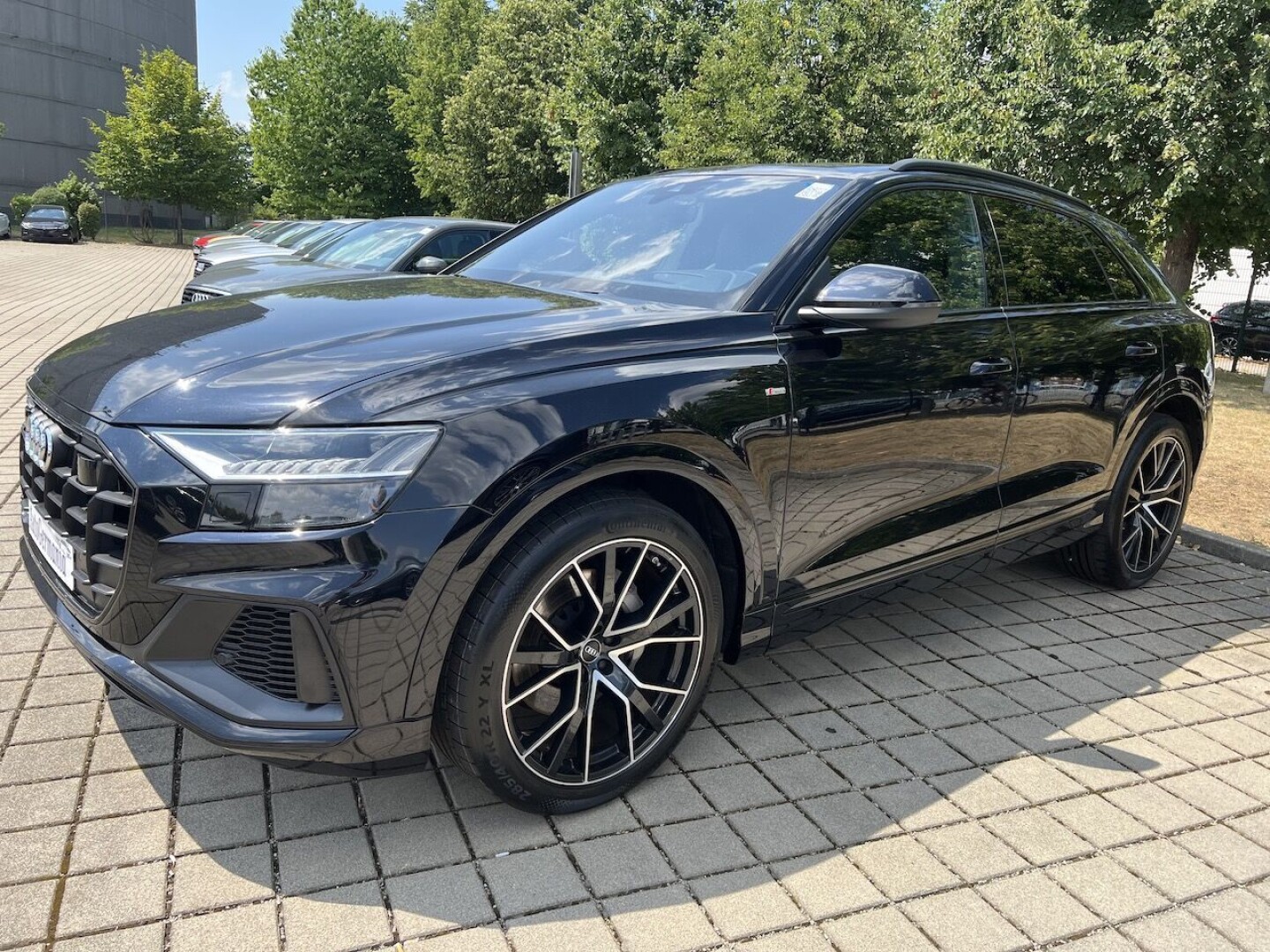 Audi Q8 50TDI 286PS S-Line Matrix Black Individual З Німеччини (75091)