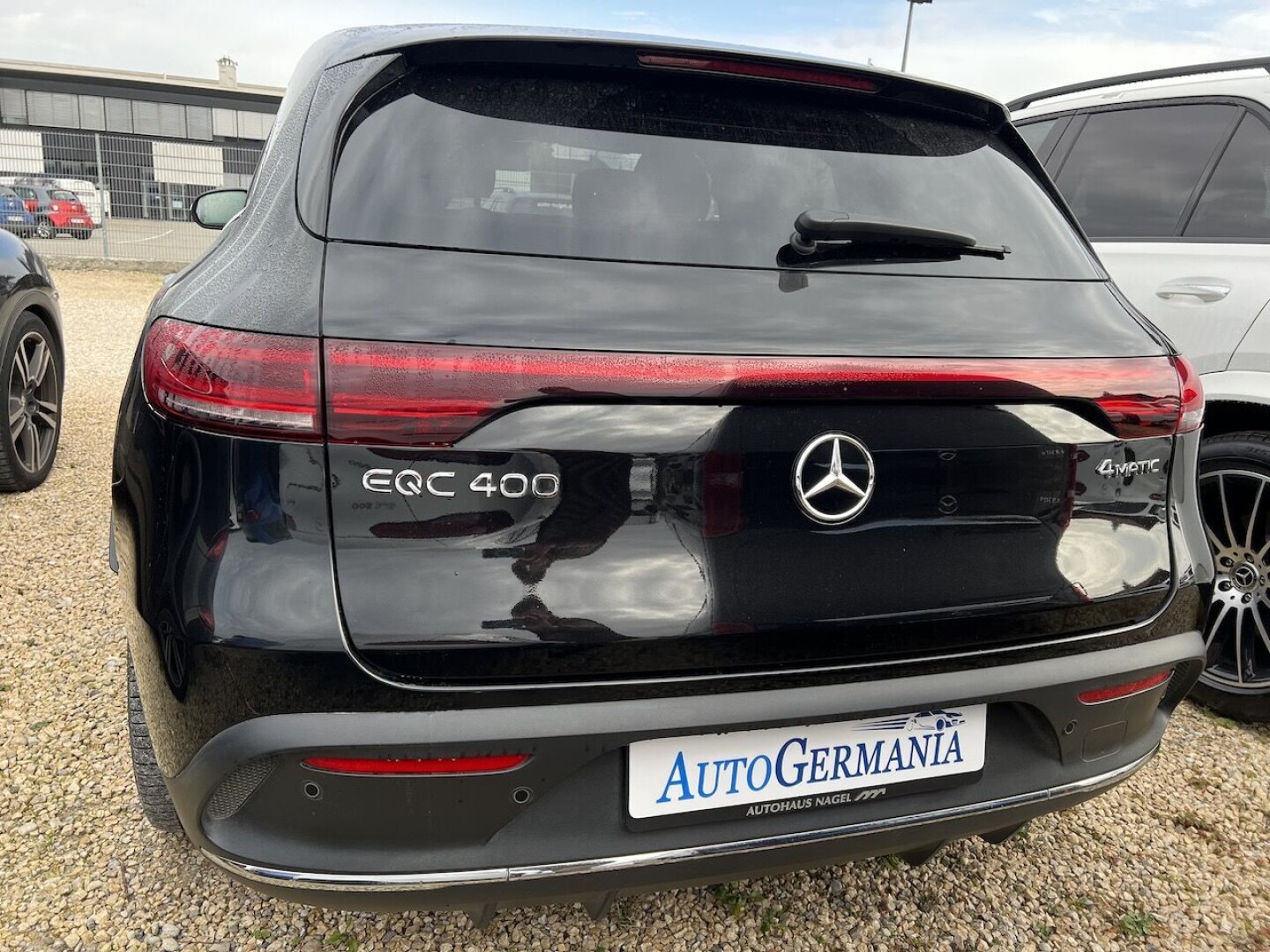Mercedes-Benz EQC 400 4Matic AMG 408PS (80kWh/420km) З Німеччини (80388)