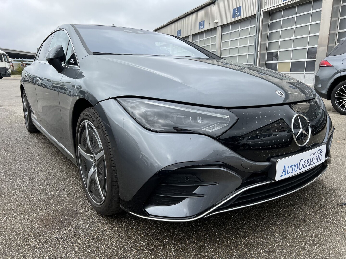 Mercedes-Benz EQE 350+ AMG 292PS Airmatic 90kWh З Німеччини (81802)