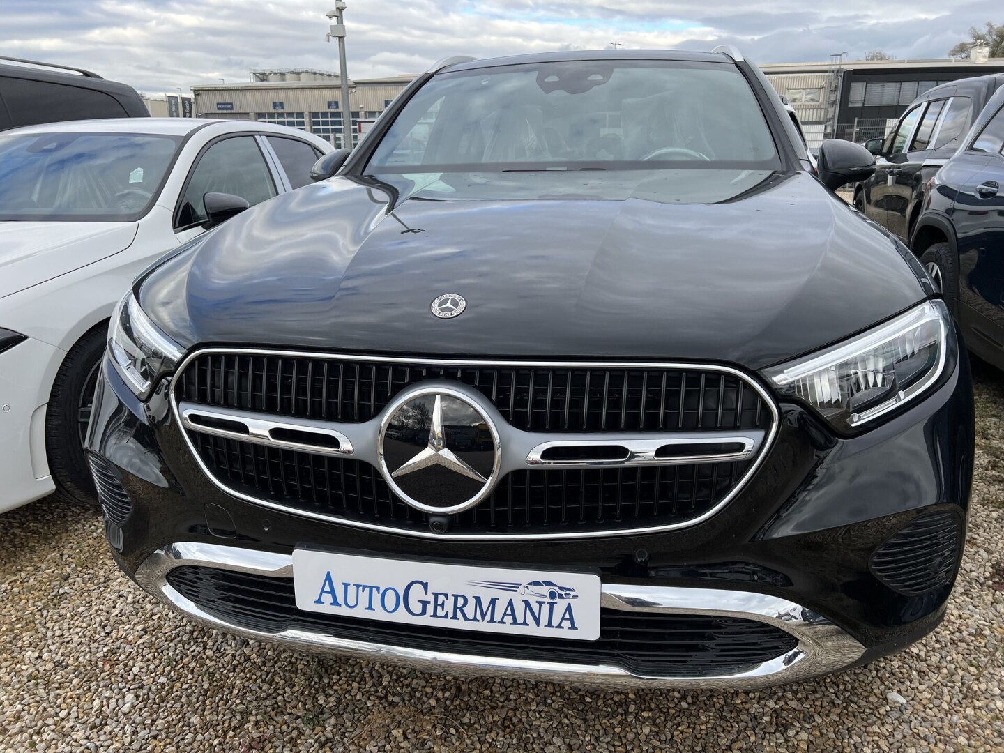 Mercedes-Benz GLC 300e 4Matic 211PS LED З Німеччини (82673)