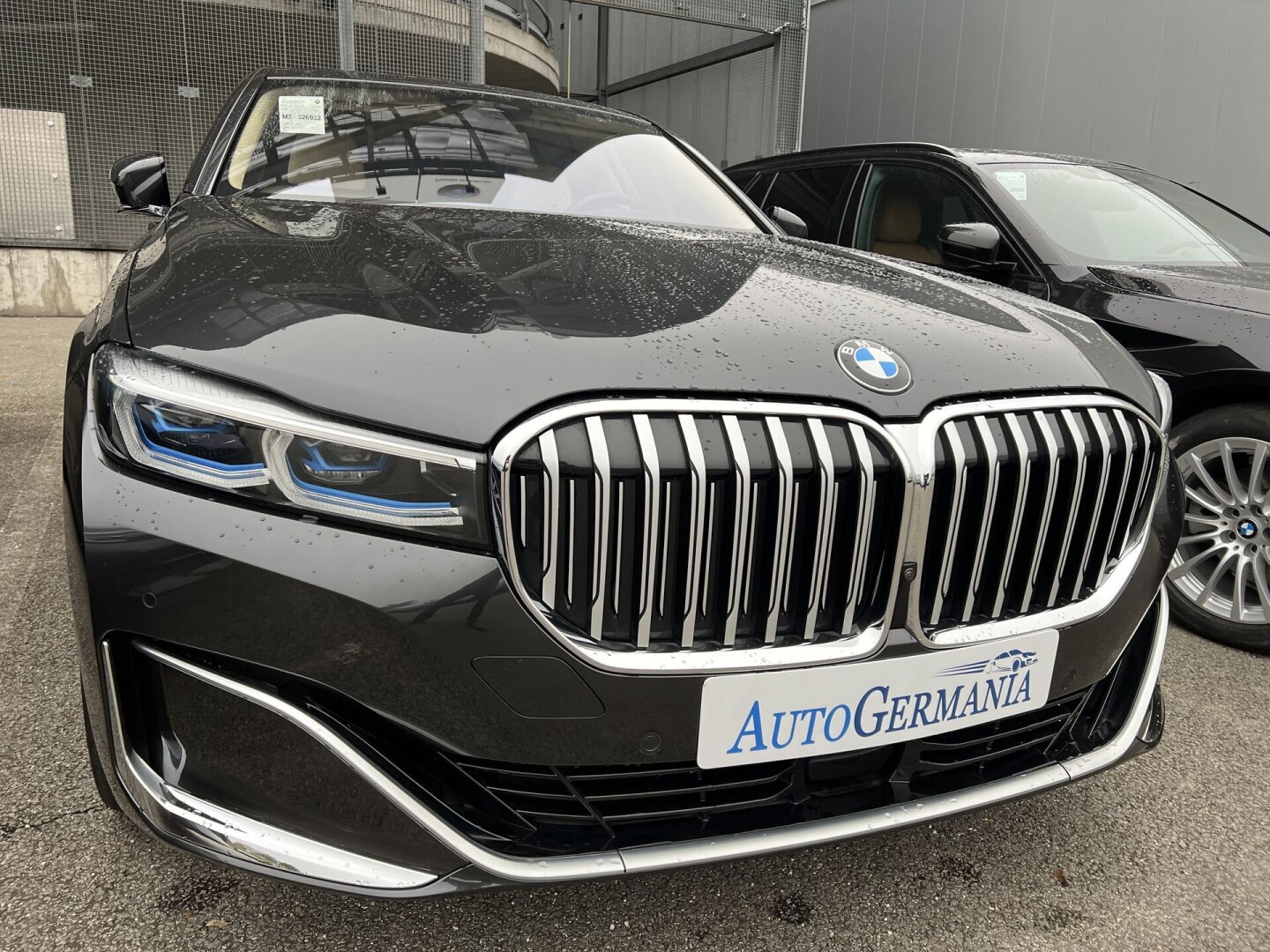 BMW 750i xDrive 530PS Laser З Німеччини (82708)