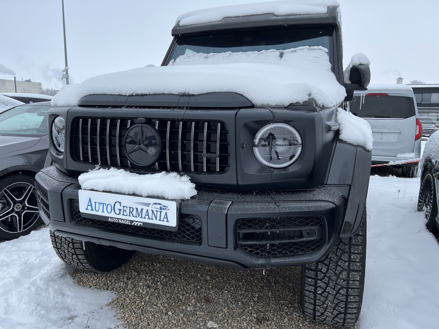 Mercedes-Benz G63 AMG 4x4 Hoch 585PS Quadreat З Німеччини (82801)