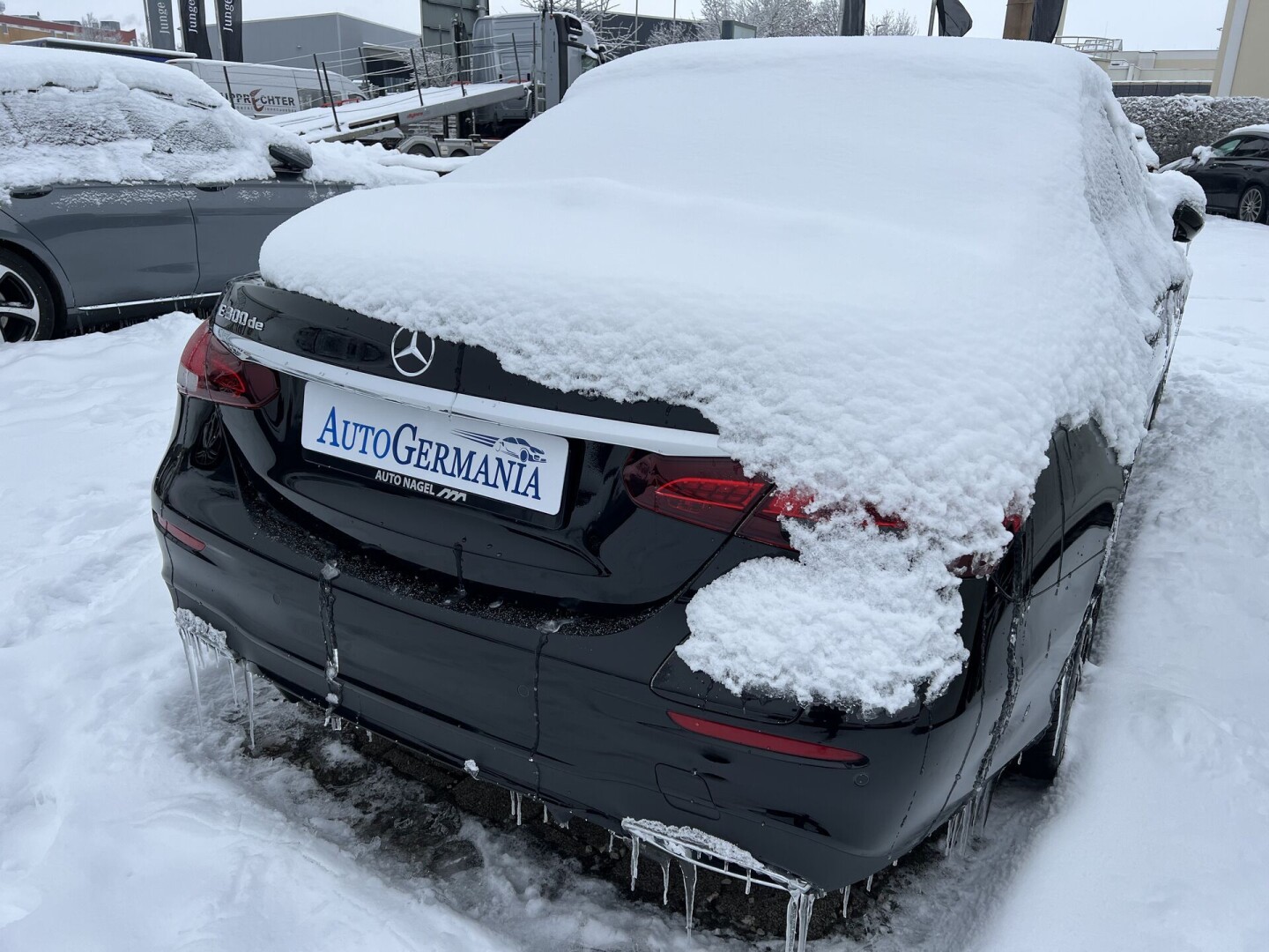 Mercedes-Benz E300de 194PS 4Matic AMG  З Німеччини (82944)