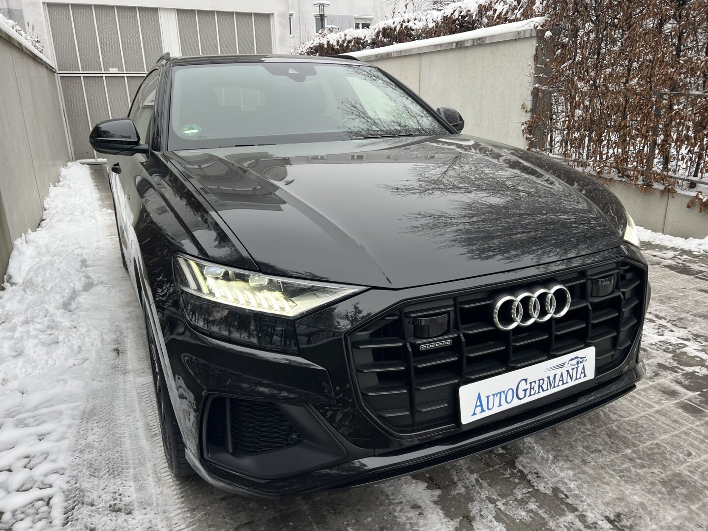 Audi Q8 50TDI 286PS S-Line Black-Paket Exclusive Valcona З Німеччини (83045)