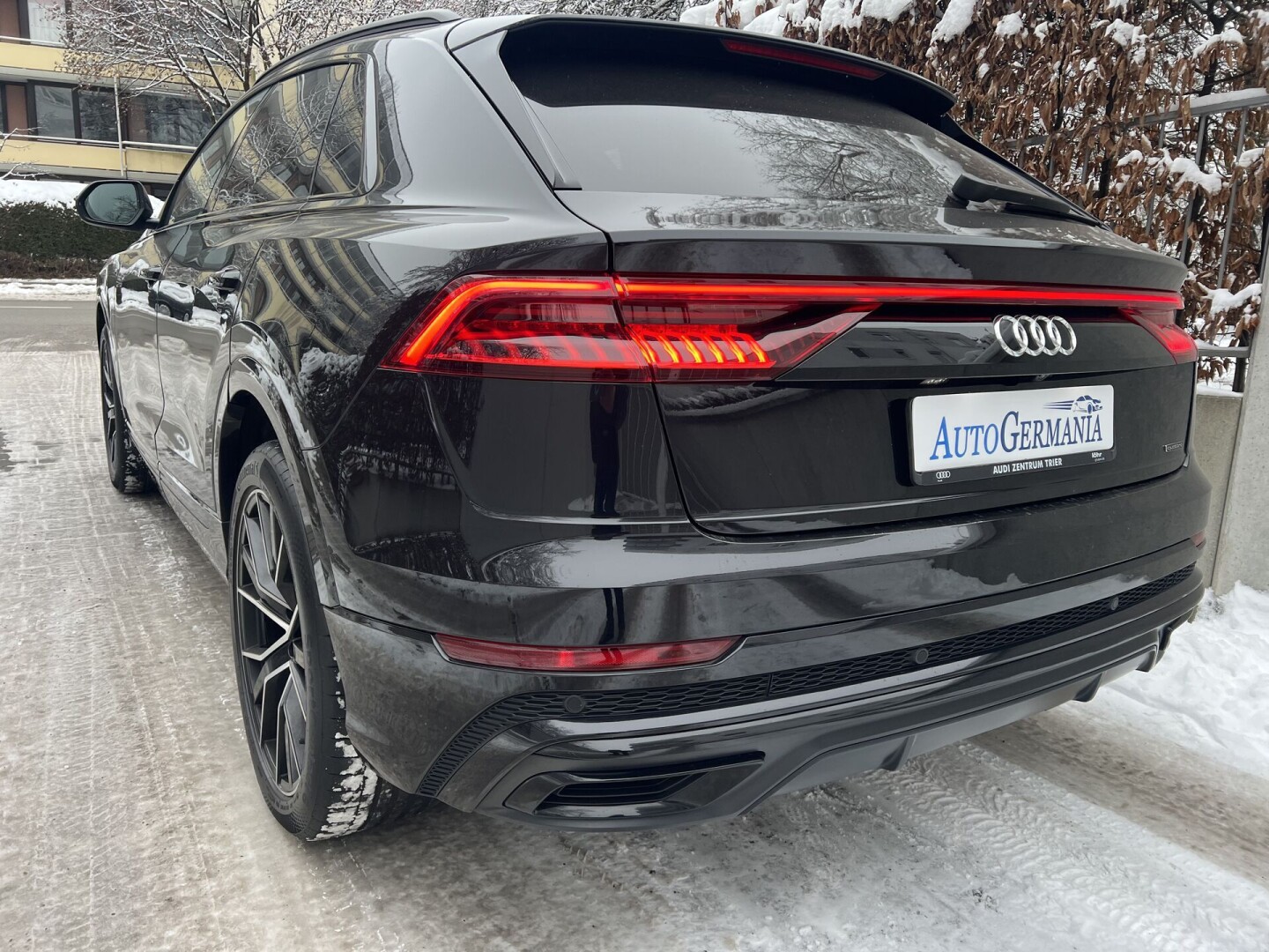 Audi Q8 50TDI 286PS S-Line Black-Paket Exclusive Valcona З Німеччини (83054)