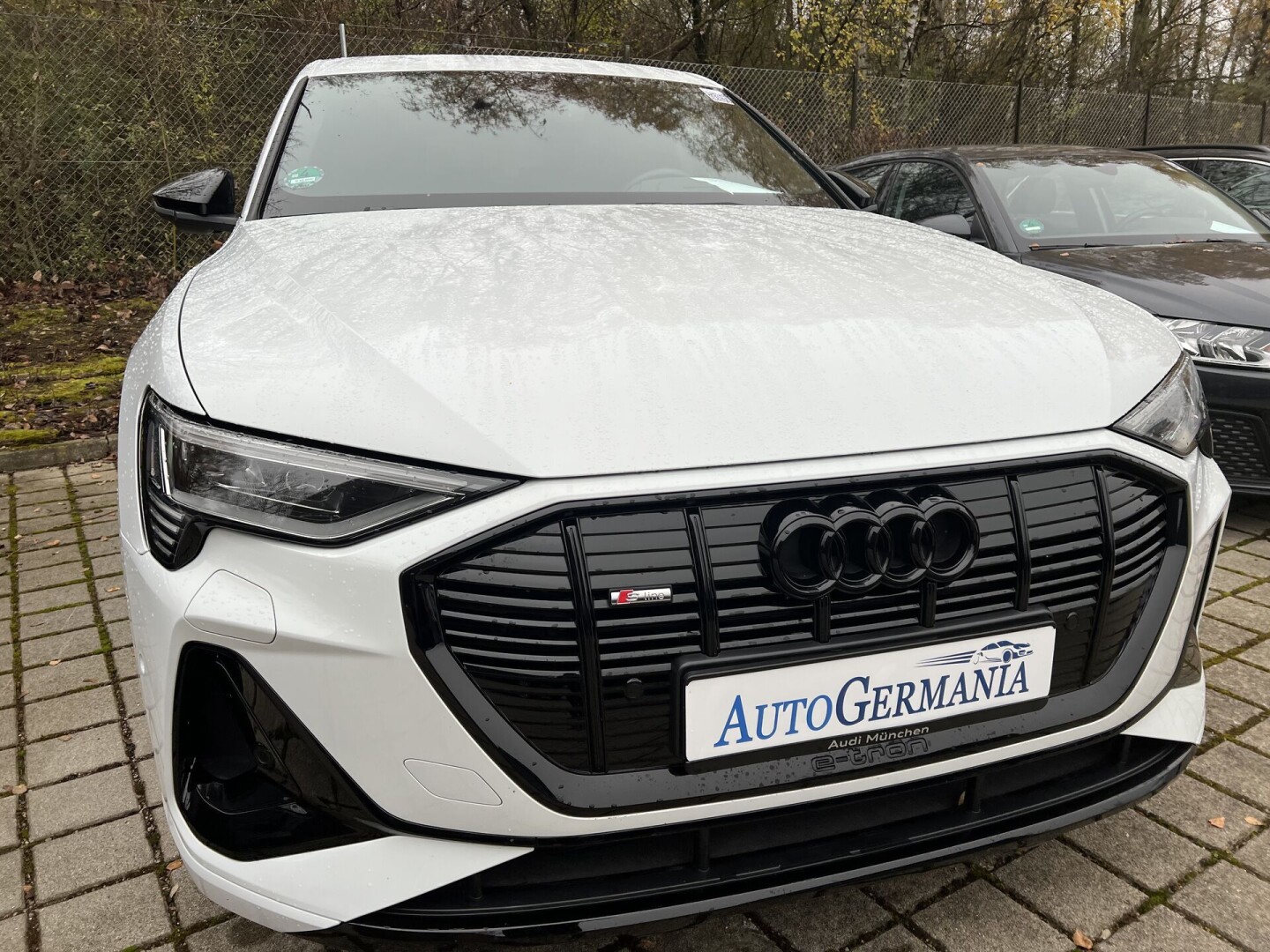 Audi e-Tron 55 Quattro 408PS Black-Paket S-Line З Німеччини (83324)