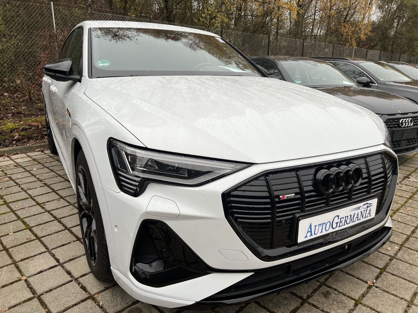 Audi e-Tron 55 Quattro 408PS Black-Paket S-Line З Німеччини (83323)