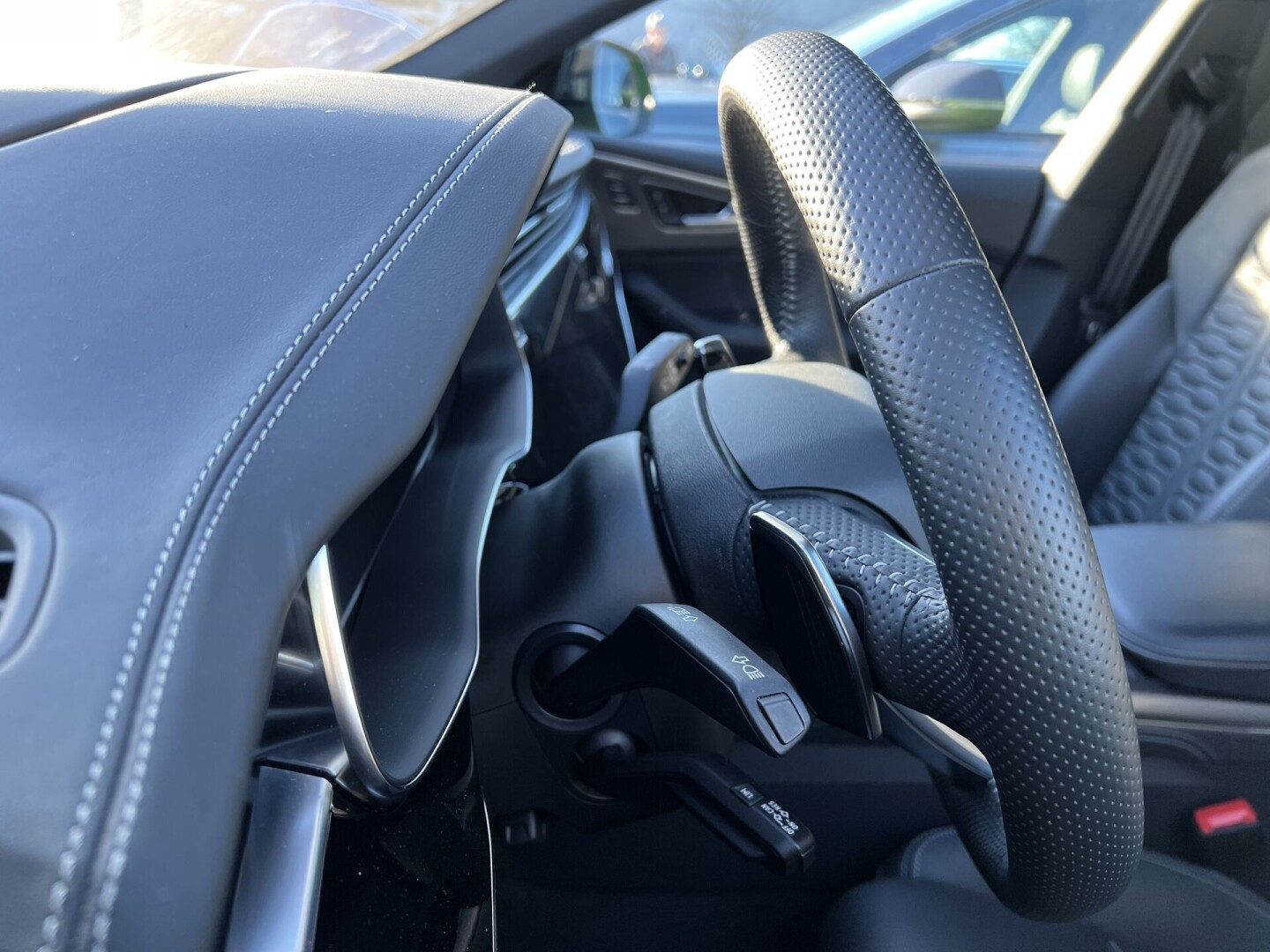 Audi RSQ8 TFSI 600PS Keramik HD-Matrix Excusive З Німеччини (83581)