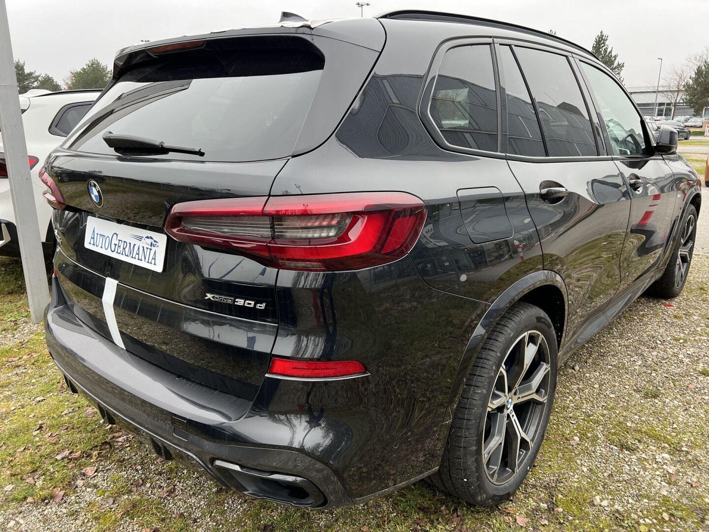 BMW X5 xDrive 30d M-Sport Individual-Paket Laser З Німеччини (83850)