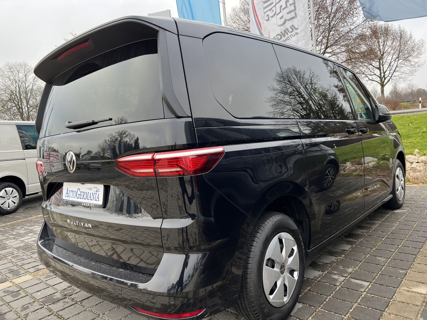 VW Multivan T7 DSG 2.0TDI 150PS LED З Німеччини (83887)