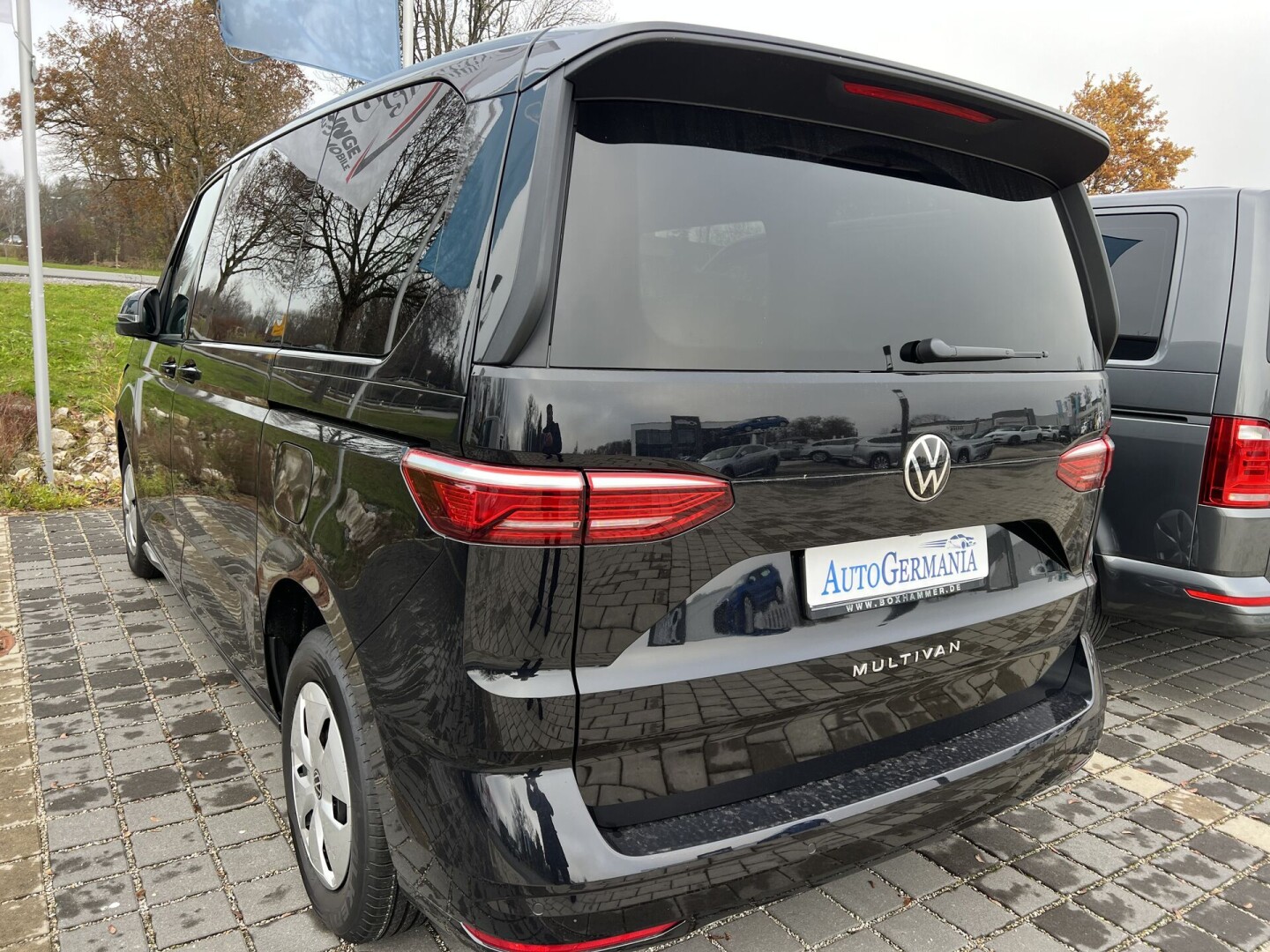 VW Multivan T7 DSG 2.0TDI 150PS LED З Німеччини (83895)