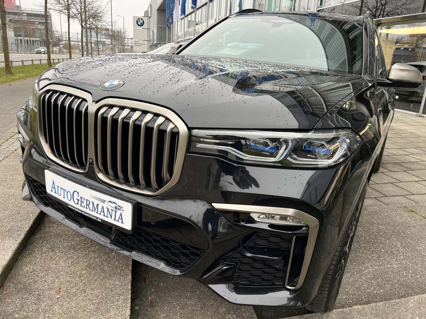 BMW X7 M50d xDrive M-Paket 400PS 7-Sitzer Laser З Німеччини (84046)