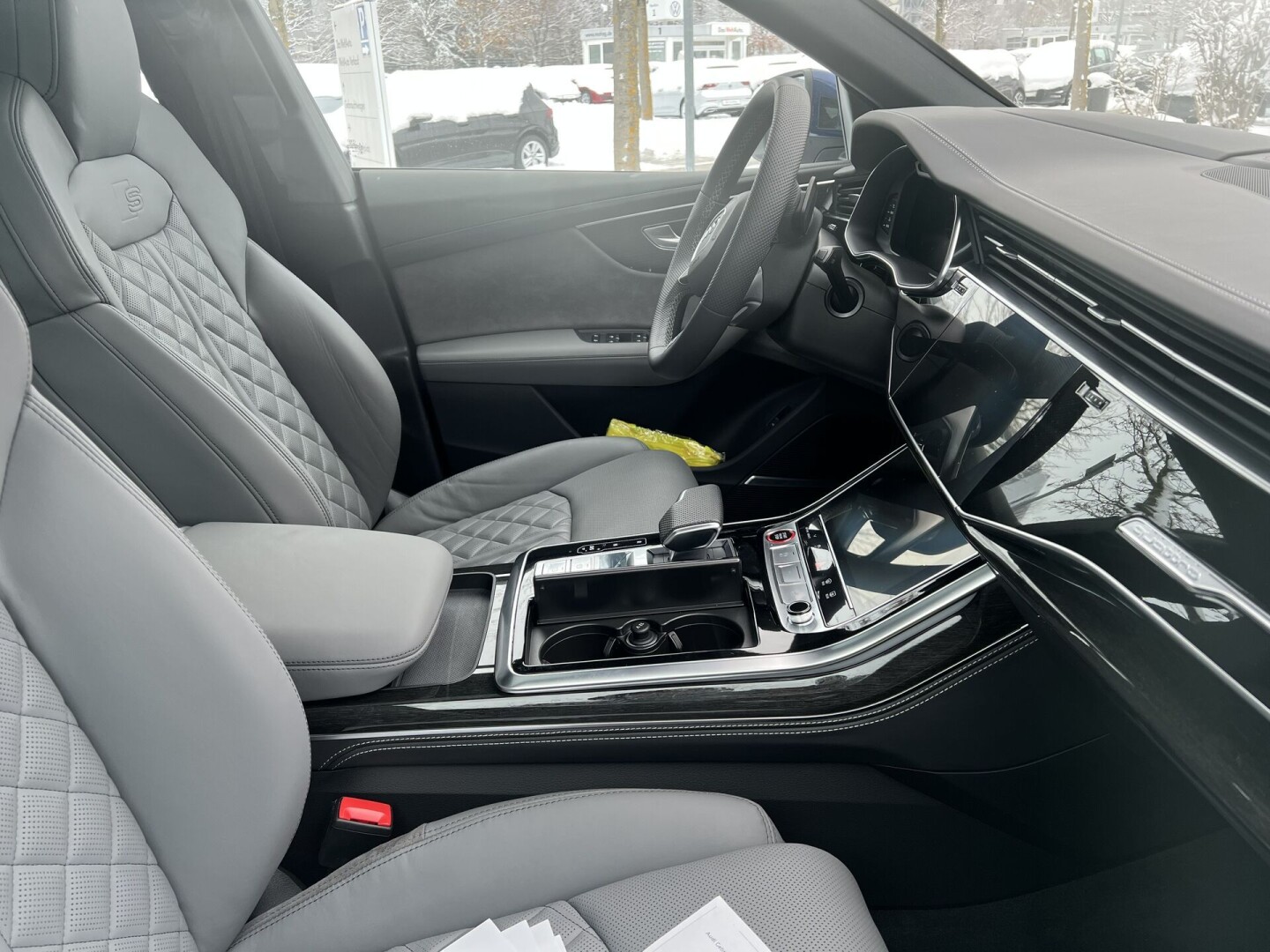 Audi SQ8 4.0TDI (435PS) Individual Bang&Olufsen Matrix З Німеччини (84186)