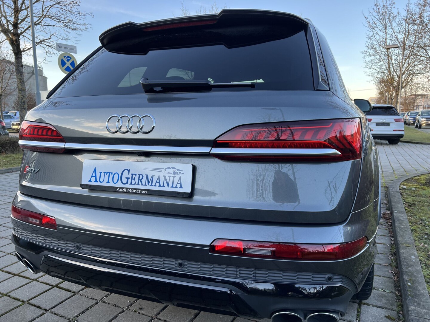 Audi SQ7 4.0TDI 435PS Individual Keramik Black Matrix З Німеччини (84415)