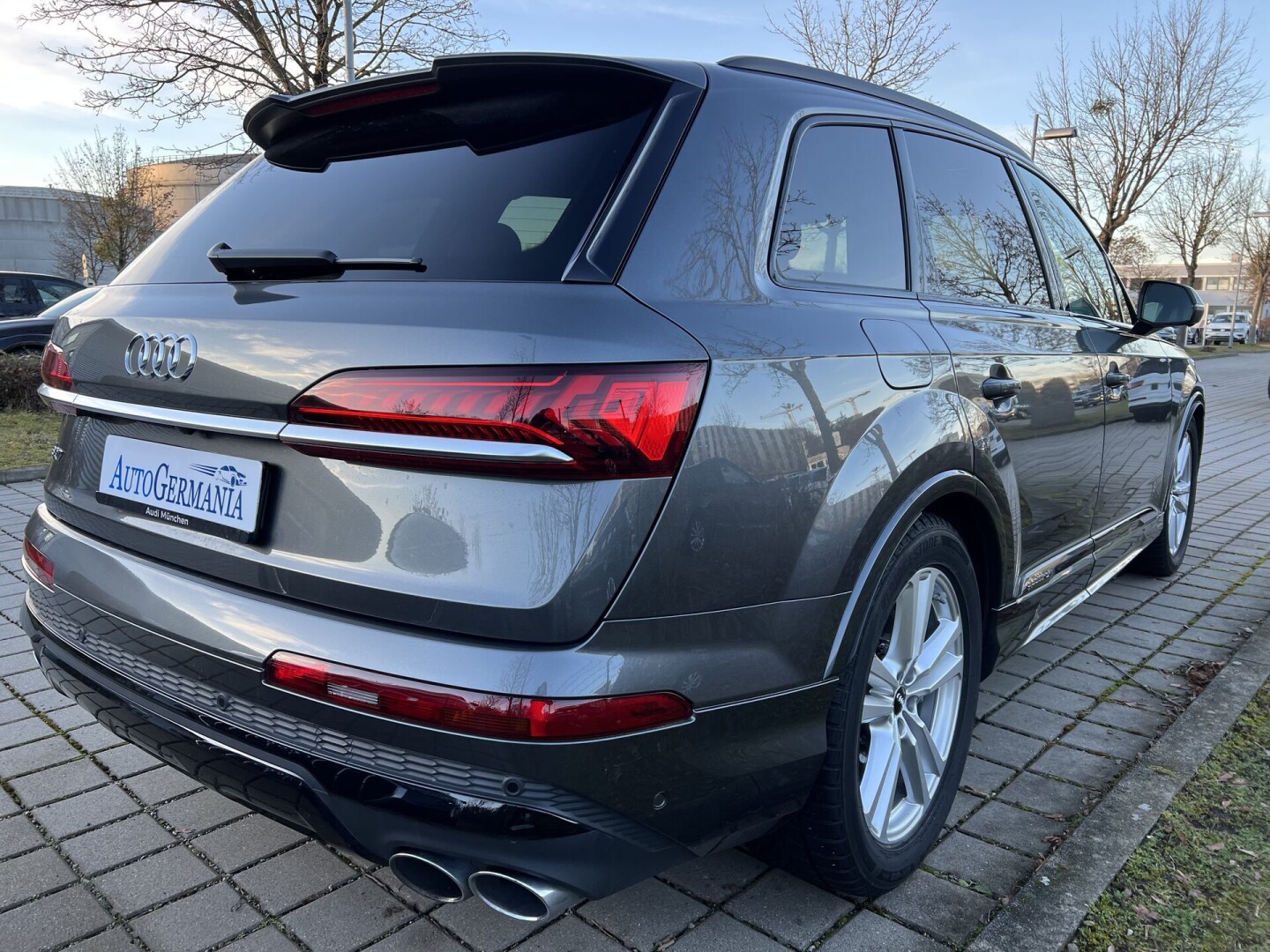 Audi SQ7 4.0TDI 435PS Individual Keramik Black Matrix З Німеччини (84416)