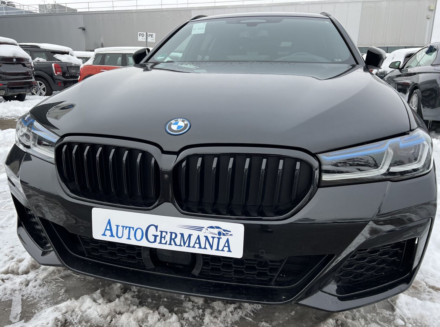 BMW 530d xDrive 286PS M-Paket Black Laser Touring З Німеччини (84555)