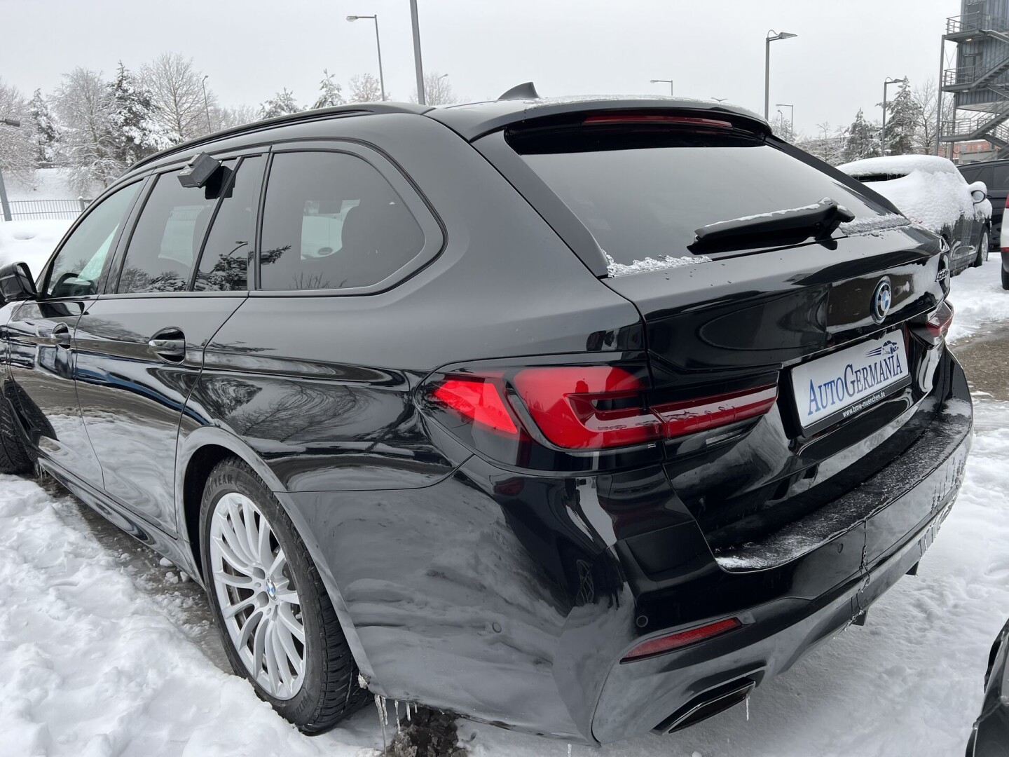 BMW 530d xDrive 286PS M-Paket Black Laser Touring З Німеччини (84548)