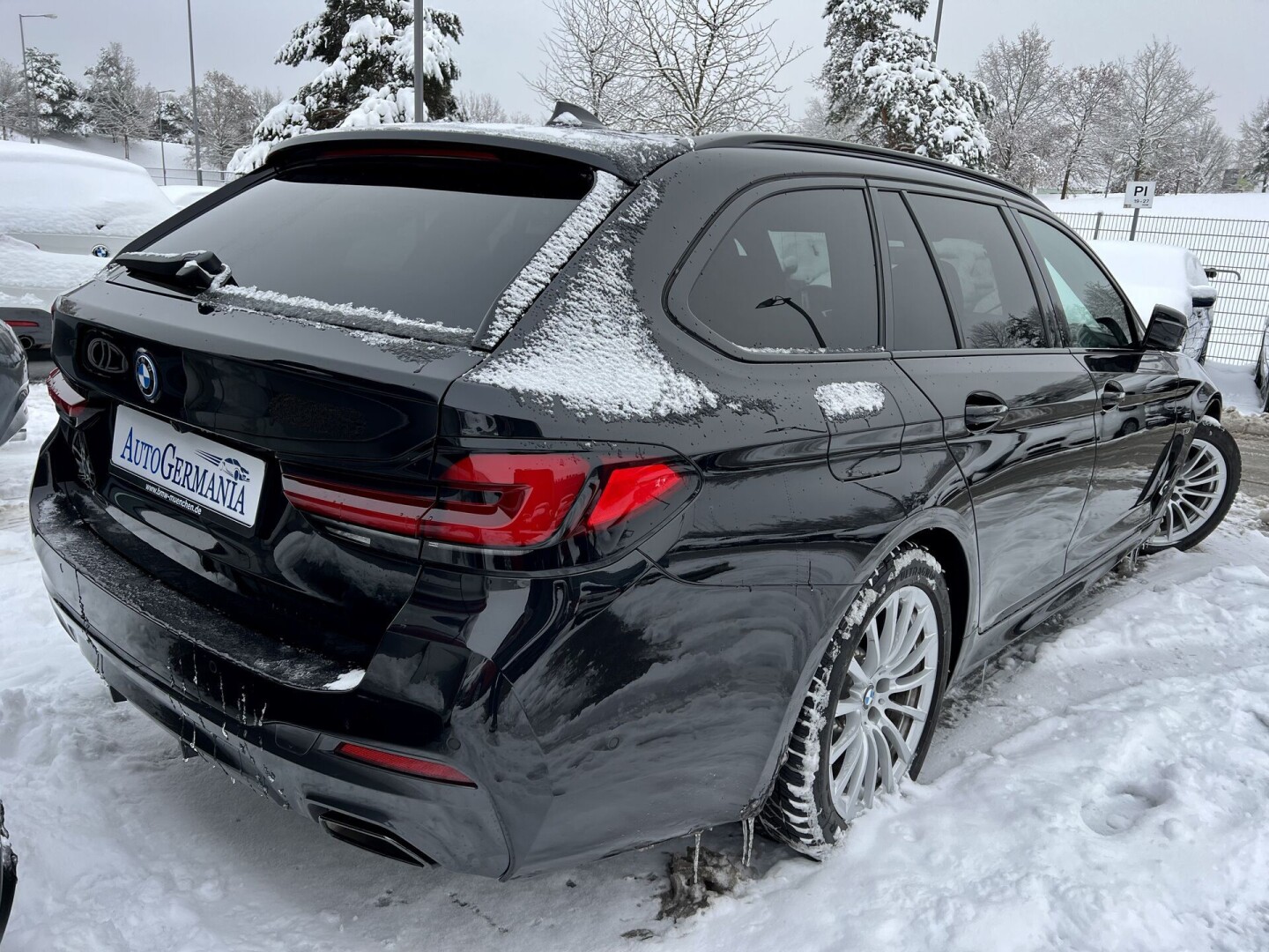 BMW 530d xDrive 286PS M-Paket Black Laser Touring З Німеччини (84545)