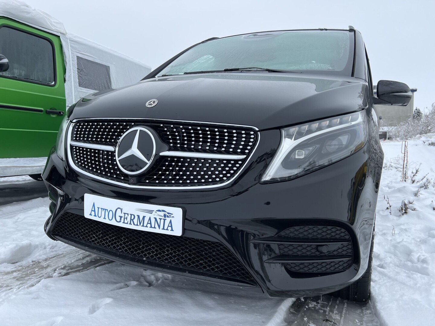 Mercedes-Benz V300d 4Matic AMG ExtraLong Avantgarde Edition 8-містний З Німеччини (84982)