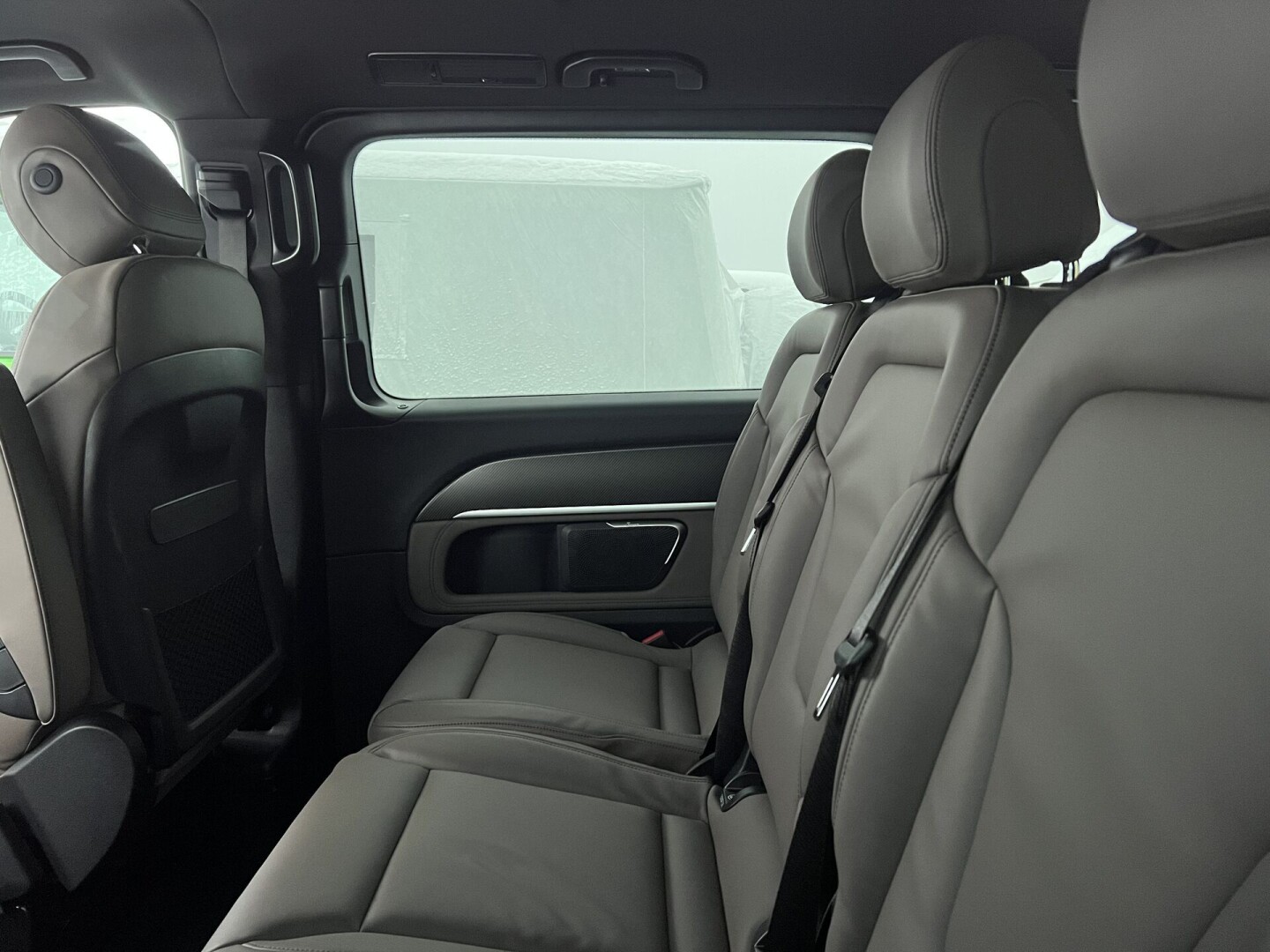 Mercedes-Benz V300d 4Matic AMG ExtraLong Avantgarde Edition 8-містний З Німеччини (84971)