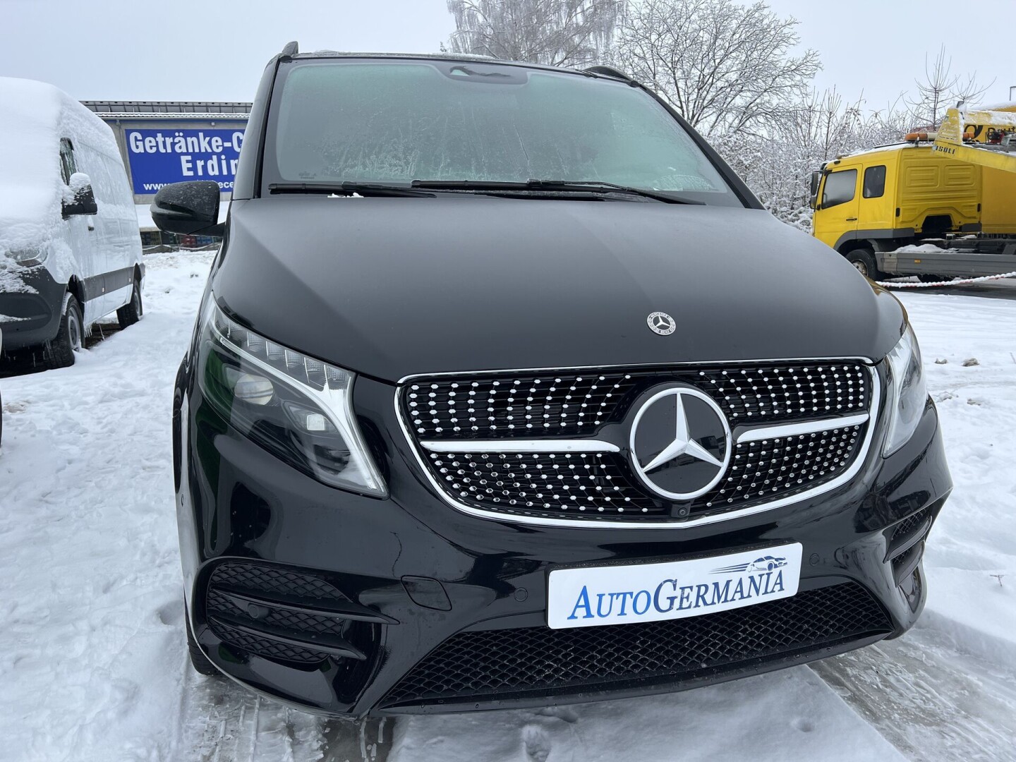 Mercedes-Benz V300d 4Matic AMG ExtraLong Avantgarde Edition 8-містний З Німеччини (84986)
