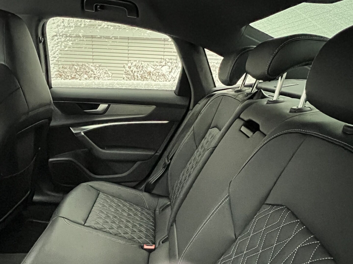 Audi A6 55TFSI 340PS Quattro S-Line Exclusive  З Німеччини (85013)