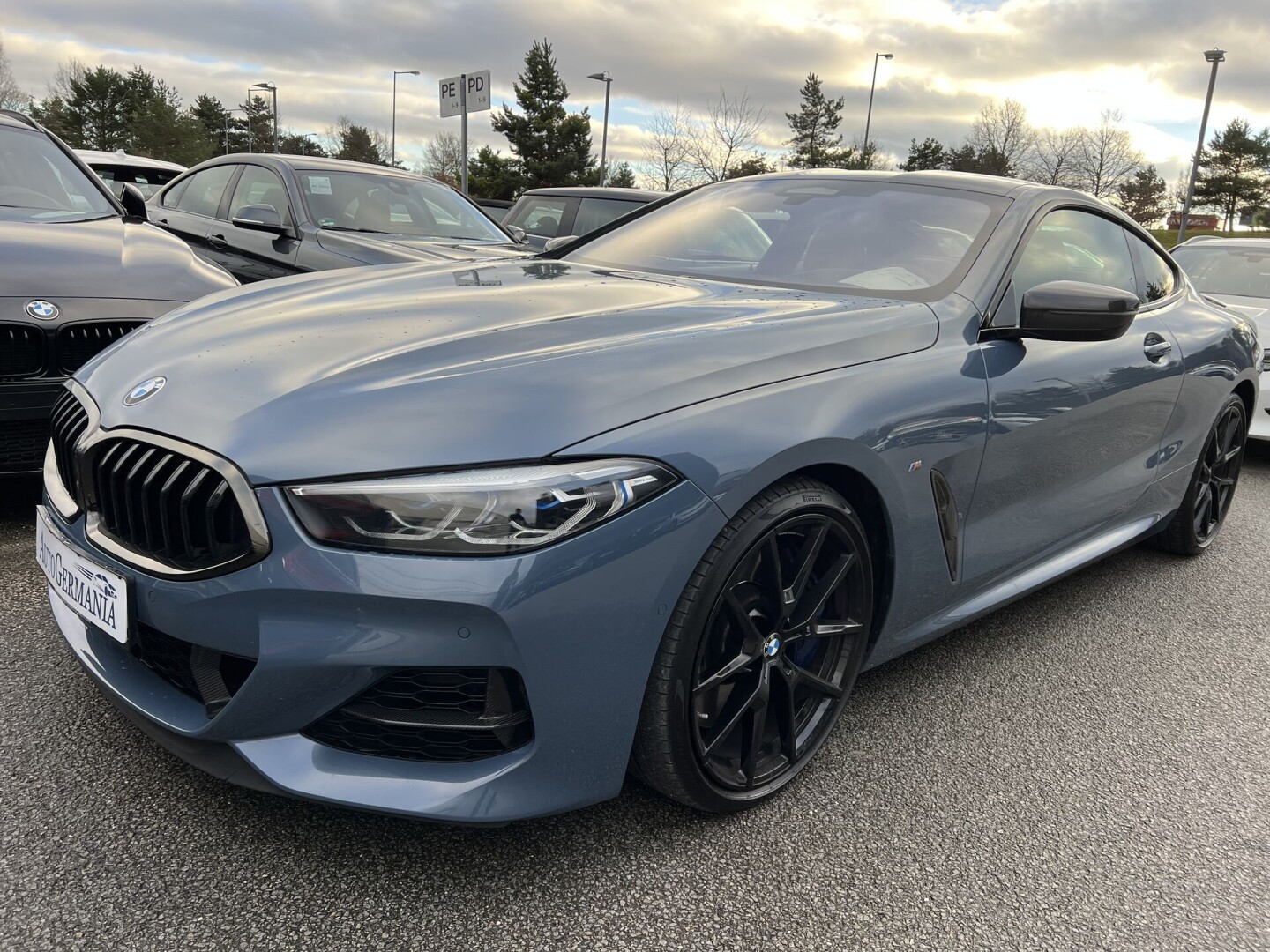 BMW 850i xDrive M-Paket Laser Individual З Німеччини (85064)