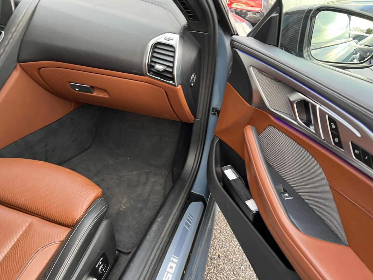 BMW 850i xDrive M-Paket Laser Individual З Німеччини (85046)