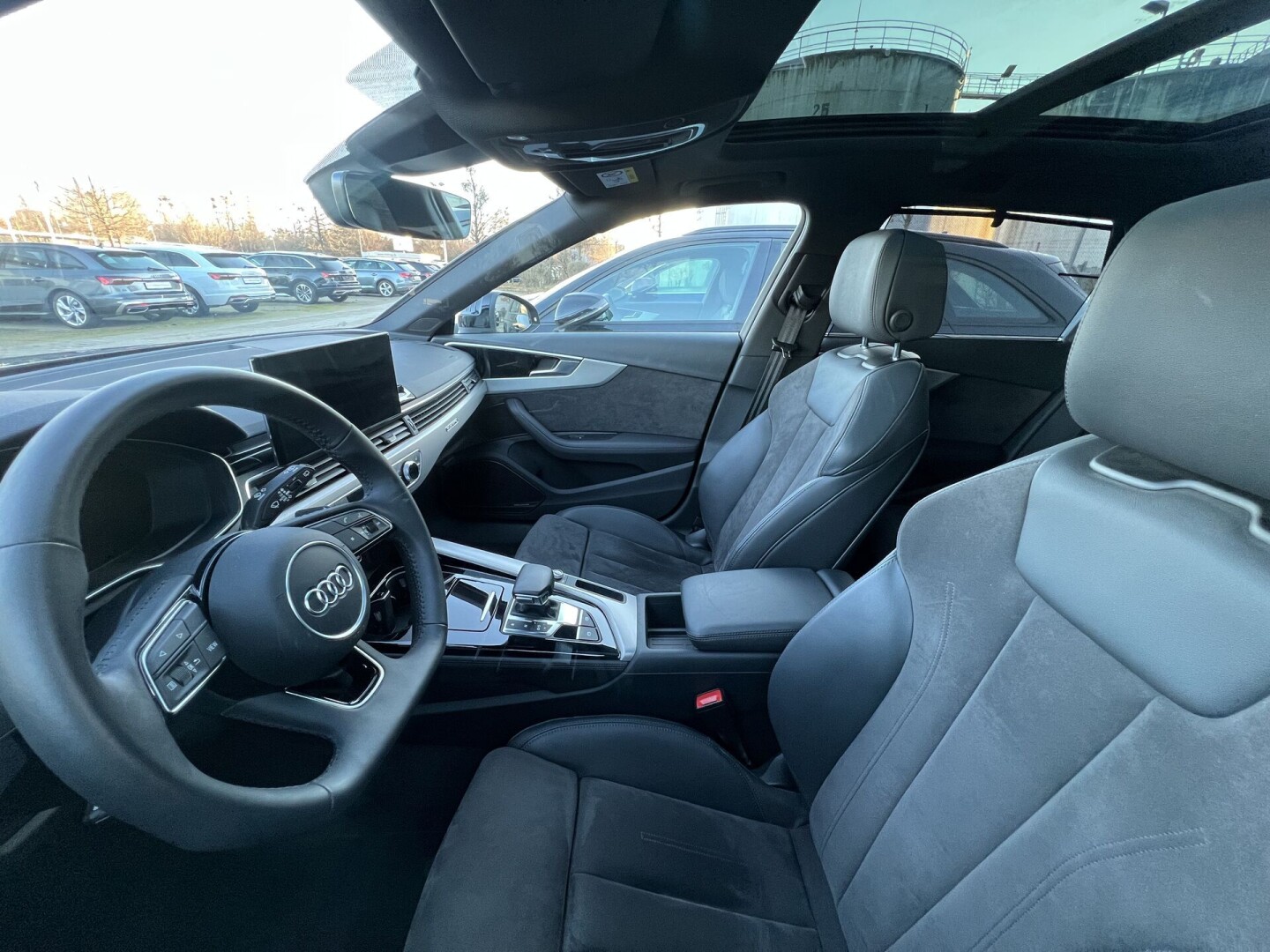 Audi A4 Allroad quattro 50TDI 286PS Matrix З Німеччини (85117)
