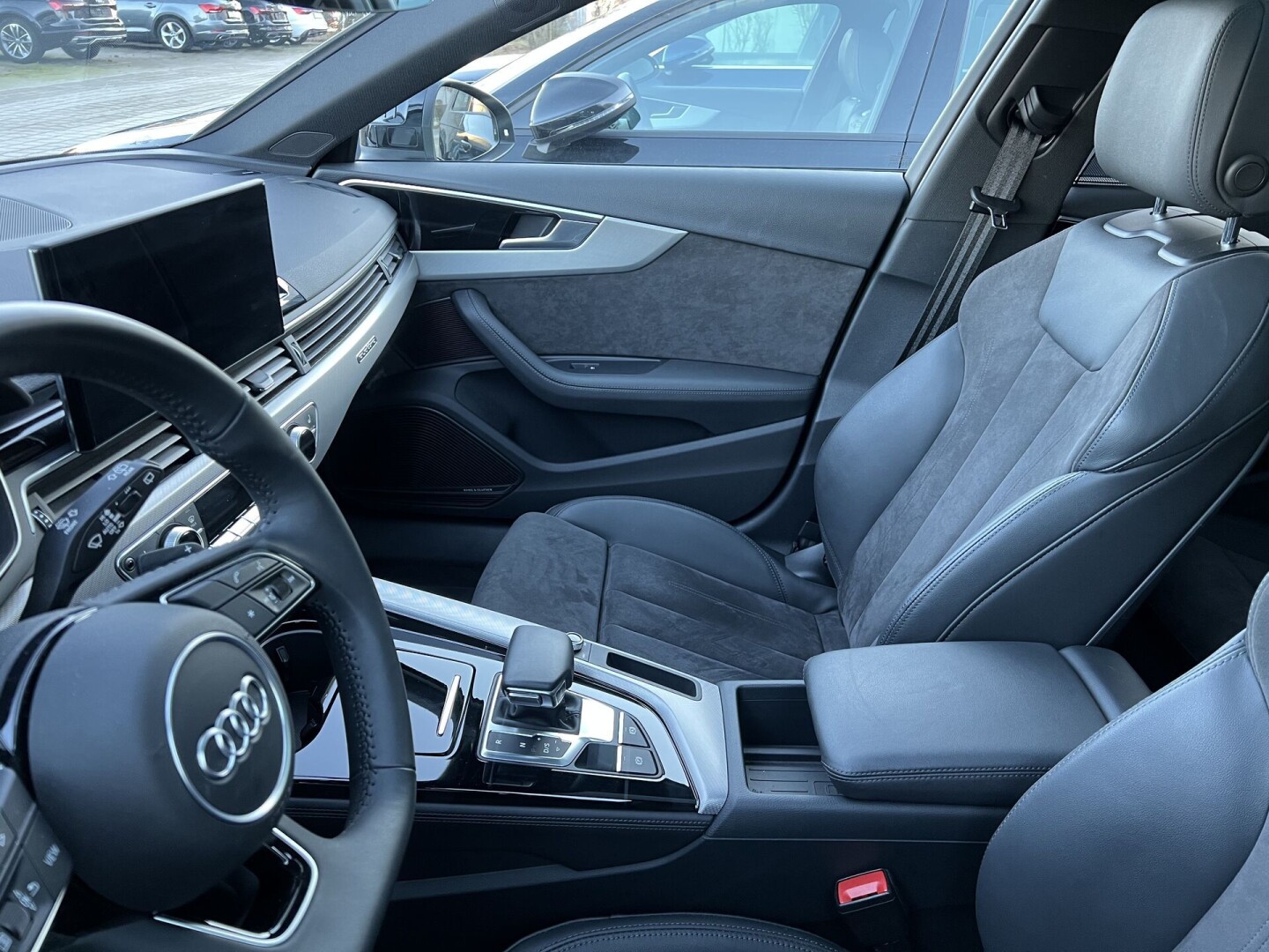 Audi A4 Allroad quattro 50TDI 286PS Matrix З Німеччини (85115)