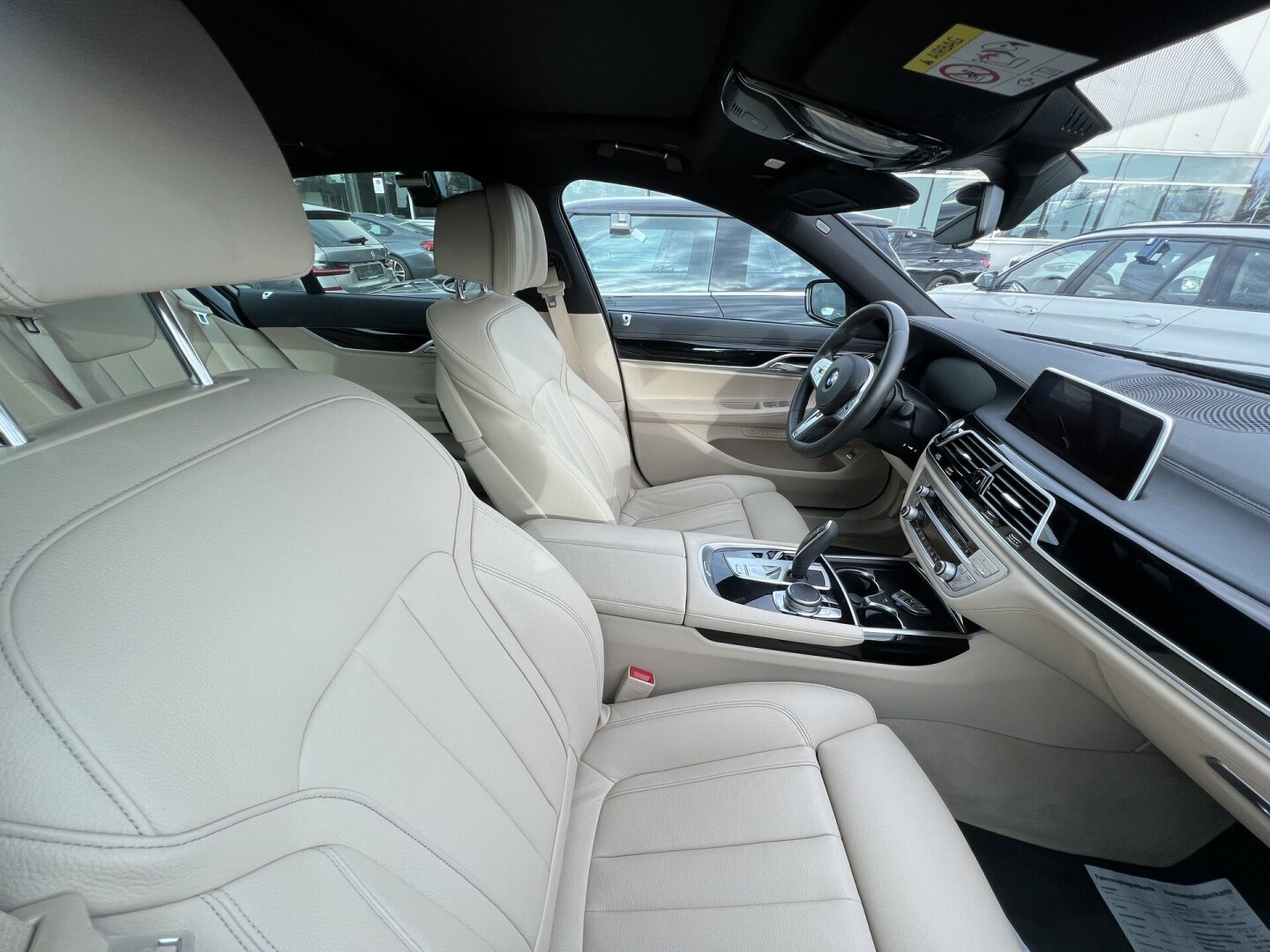 BMW 730d xDrive 286PS M-Paket LED З Німеччини (85157)