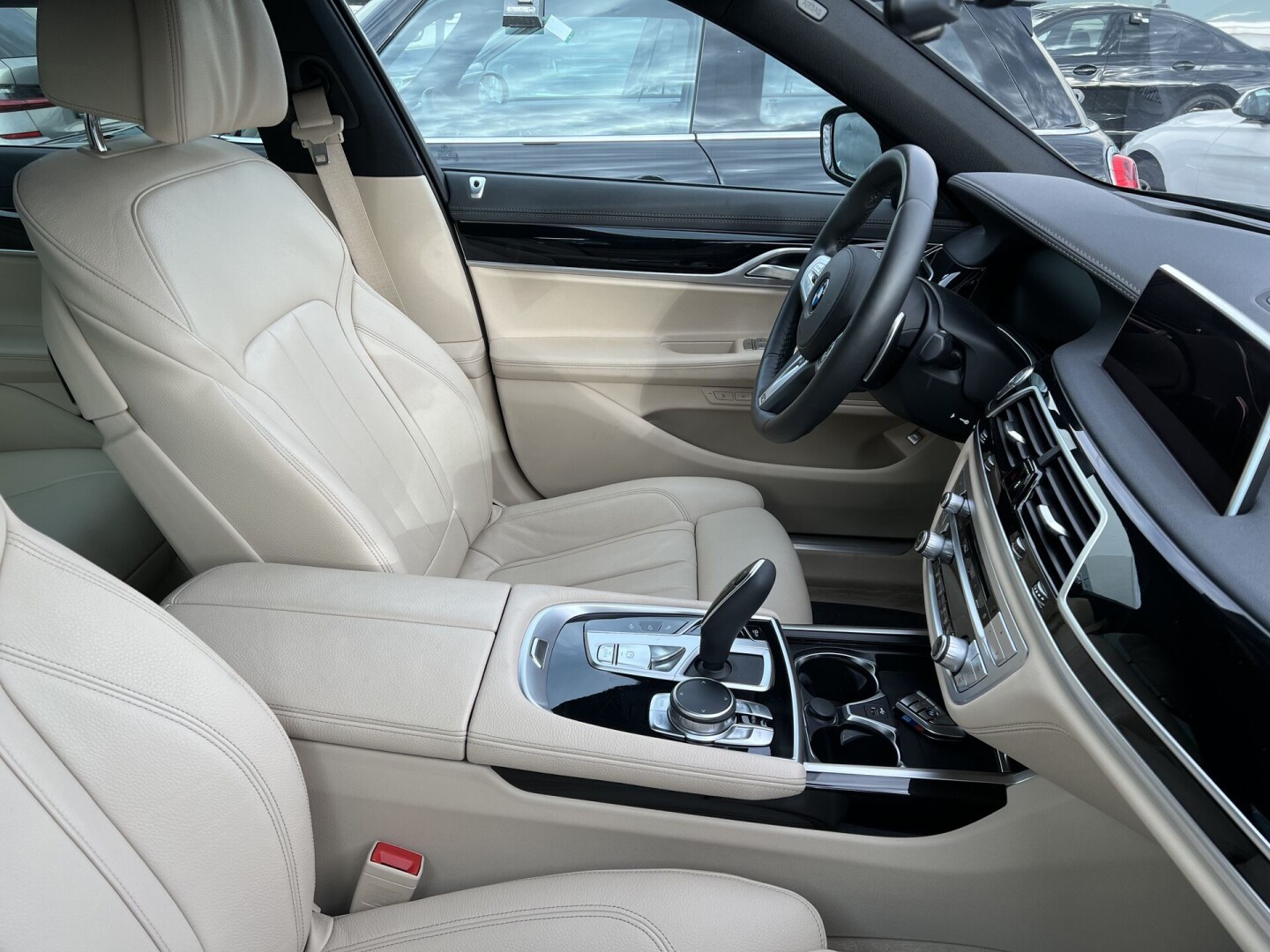 BMW 730d xDrive 286PS M-Paket LED З Німеччини (85156)