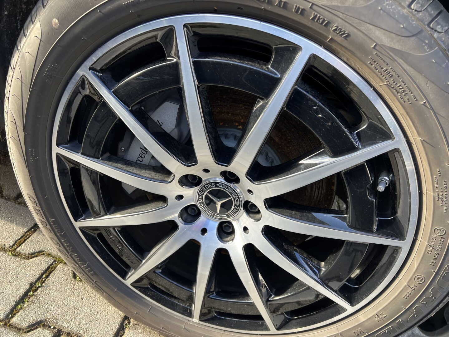 Mercedes-Benz EQC 400 AMG 4Matic 408PS 80kWh З Німеччини (85188)