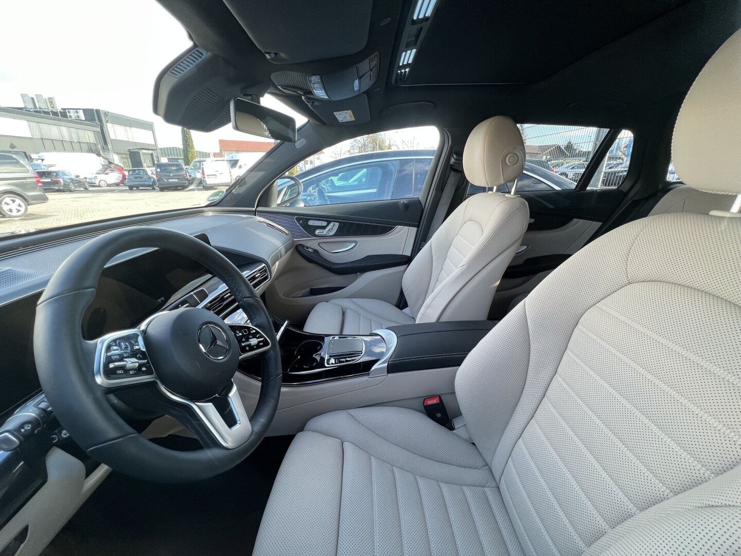 Mercedes-Benz EQC 400 AMG 4Matic 408PS 80kWh З Німеччини (85194)