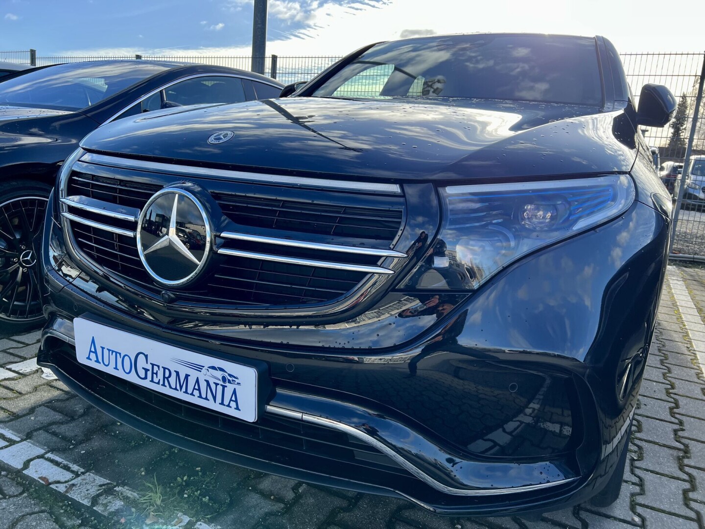 Mercedes-Benz EQC 400 AMG 4Matic 408PS 80kWh З Німеччини (85206)