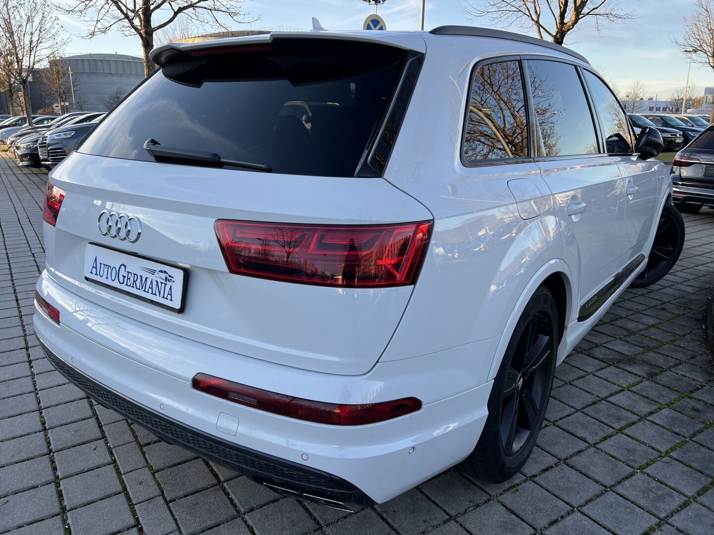 Audi SQ7 4.0TDI Quattro 435PS Black-Paket Carbon Matrix З Німеччини (85244)