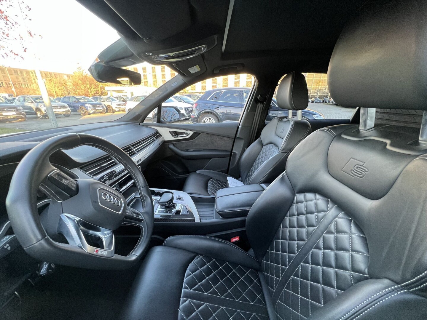 Audi SQ7 4.0TDI Quattro 435PS Black-Paket Carbon Matrix З Німеччини (85219)