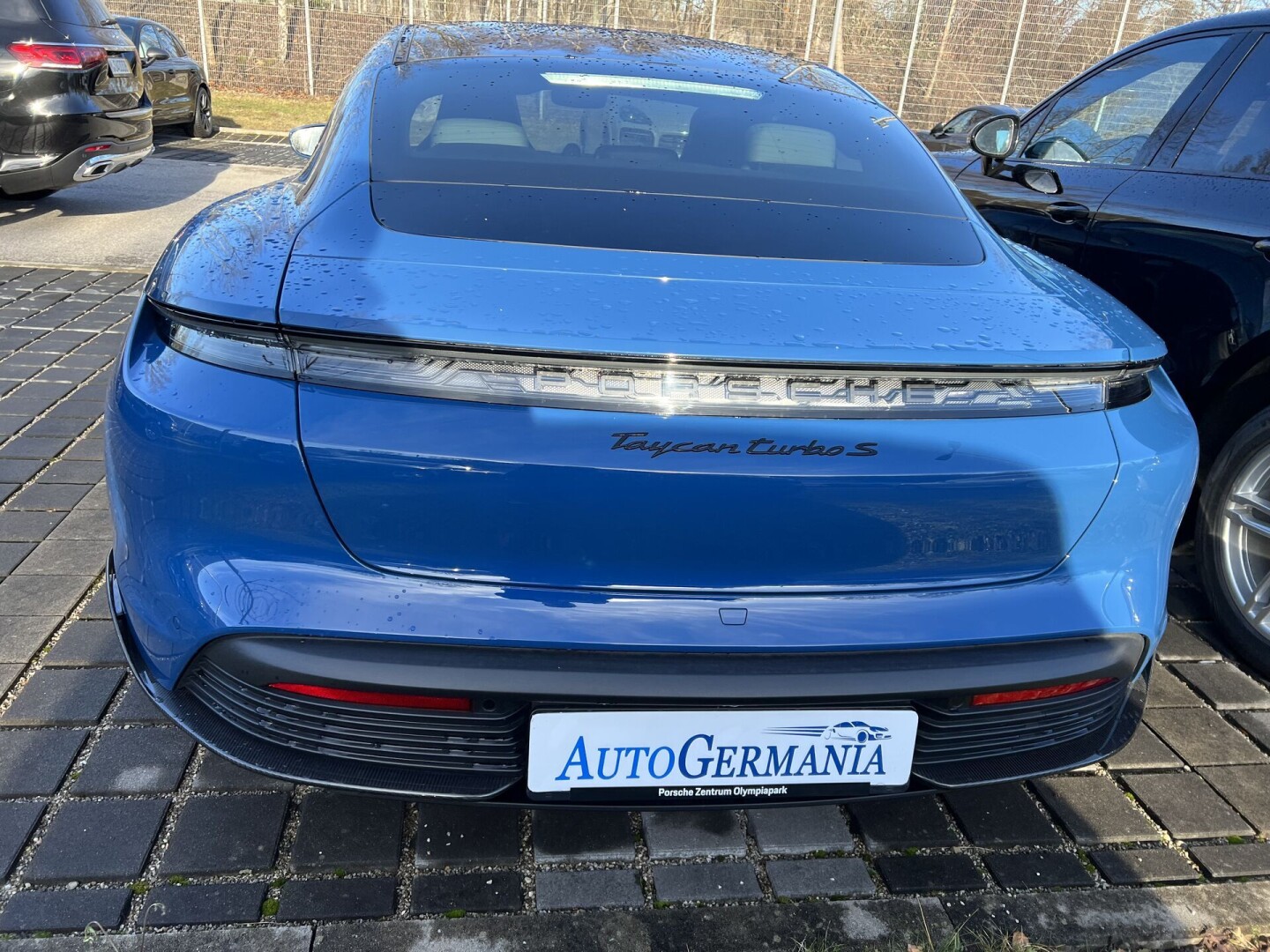 Porsche Taycan Turbo S 761PS 93,4kWh 412km З Німеччини (85322)