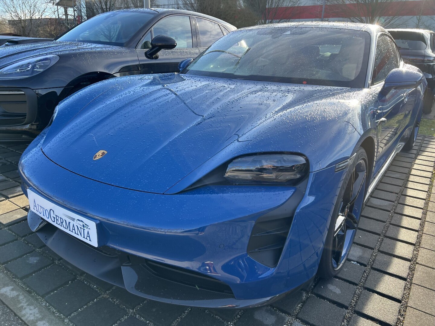 Porsche Taycan Turbo S 761PS 93,4kWh 412km З Німеччини (85315)
