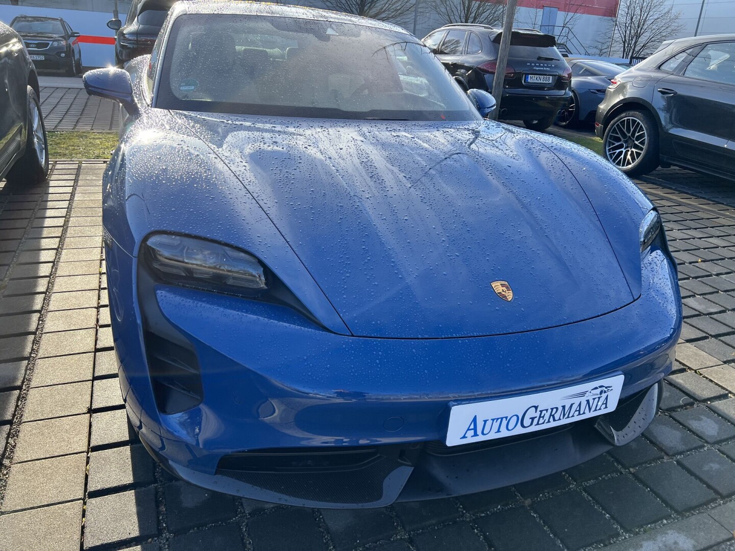 Porsche Taycan Turbo S 761PS 93,4kWh 412km З Німеччини (85308)