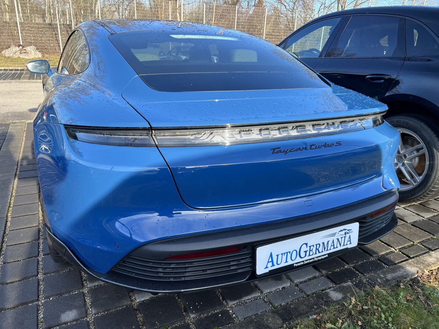 Porsche Taycan Turbo S 761PS 93,4kWh 412km З Німеччини (85323)