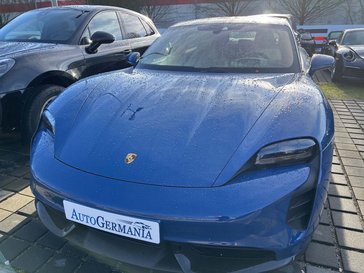 Porsche Taycan Turbo S 761PS 93,4kWh 412km З Німеччини (85311)