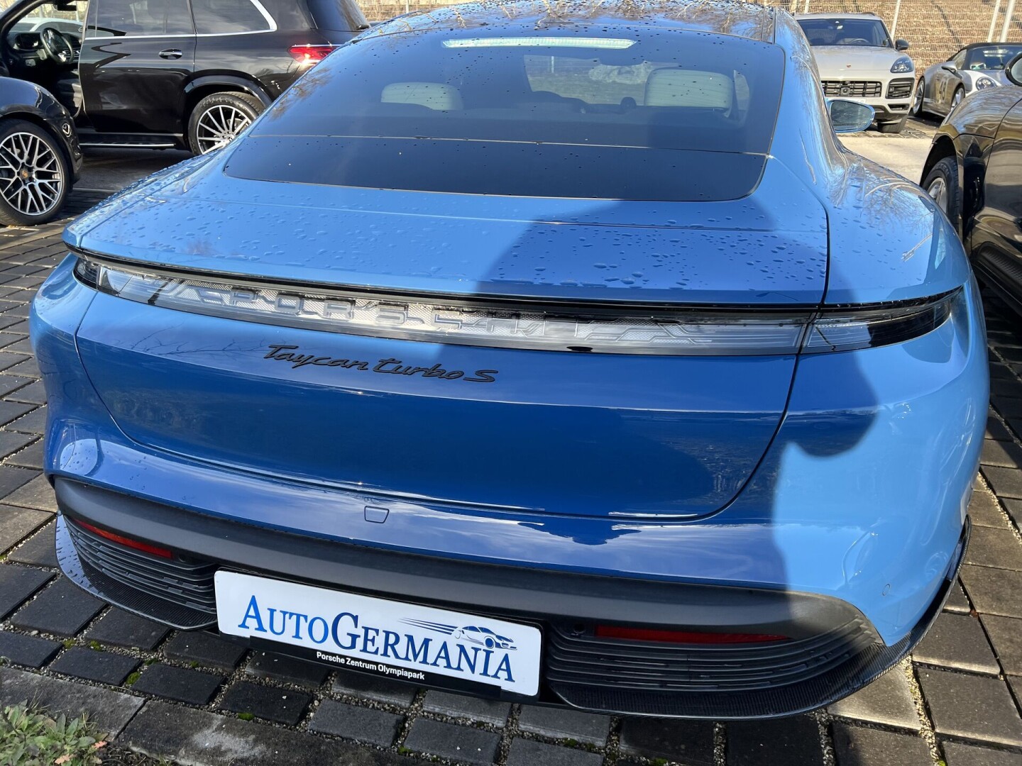 Porsche Taycan Turbo S 761PS 93,4kWh 412km З Німеччини (85320)