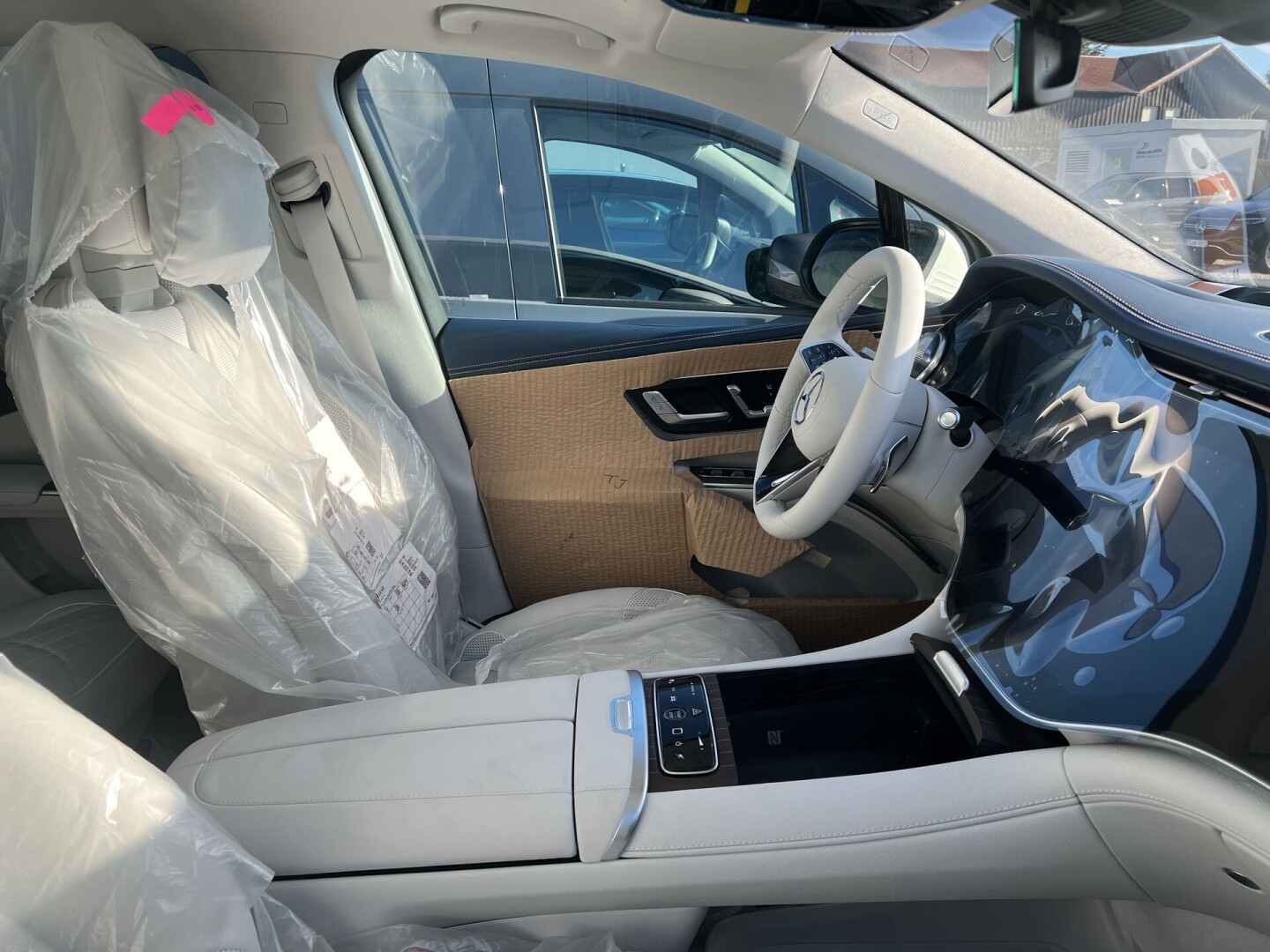 Mercedes-Benz EQS 450+ SUV Hyperscreen Black 360PS 108kWh 575km З Німеччини (85332)