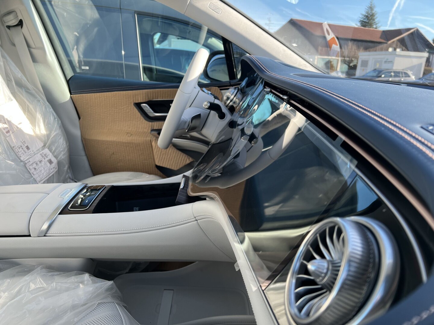 Mercedes-Benz EQS 450+ SUV Hyperscreen Black 360PS 108kWh 575km З Німеччини (85330)