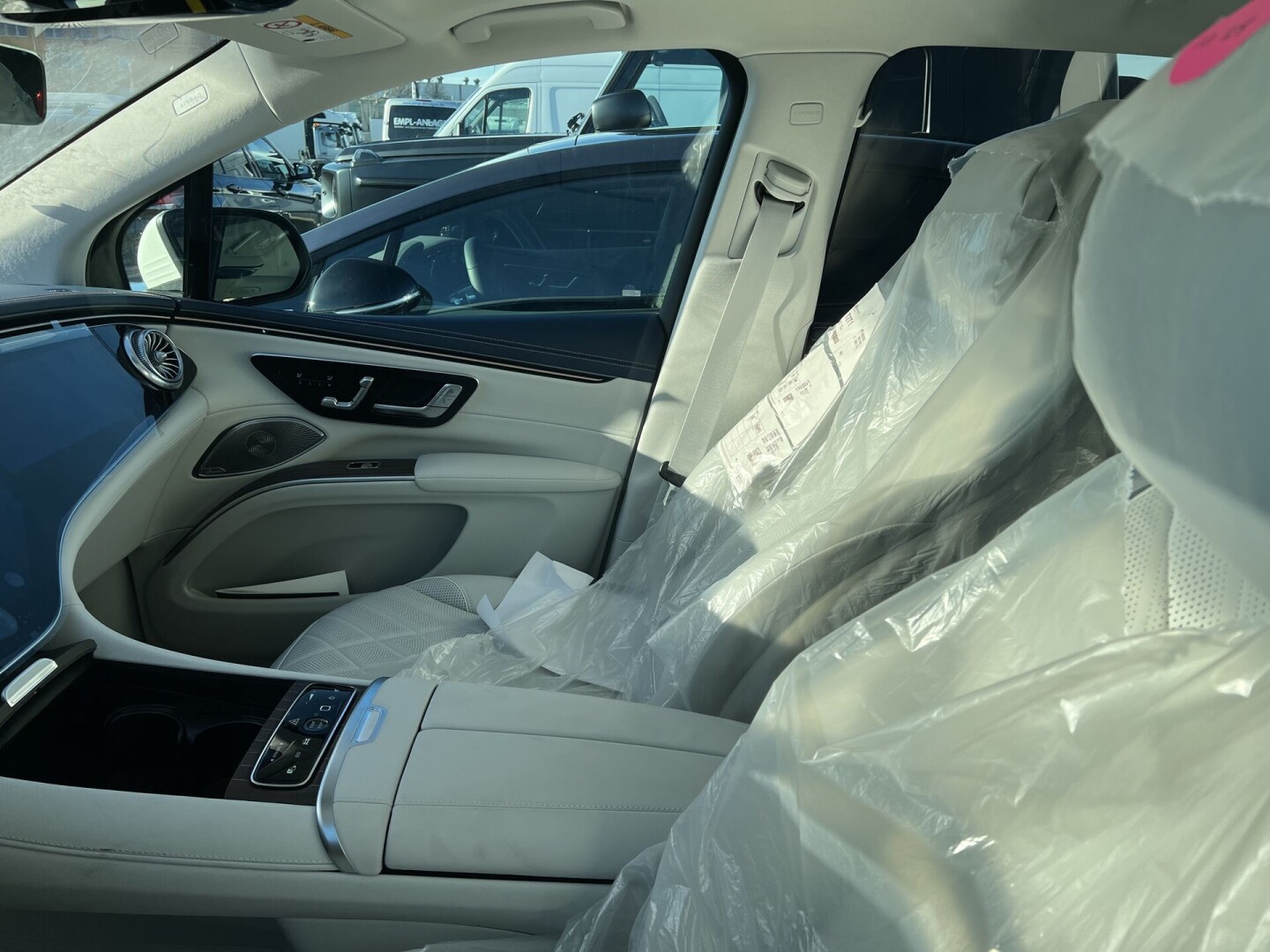Mercedes-Benz EQS 450+ SUV Hyperscreen Black 360PS 108kWh 575km З Німеччини (85338)
